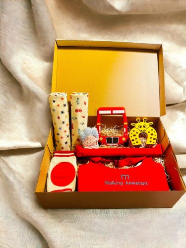 Babaköszöntő Ajnádékcsomag- Baby Gift Box- Piros 6