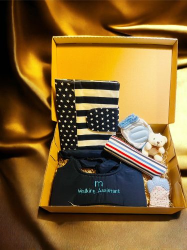 Babaköszöntő ajándékcsomag- Baby gift Box- Kék Álom