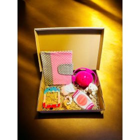   Babaköszöntő Ajándékcsomag- Baby Gift Box- Sweet Beat Pink