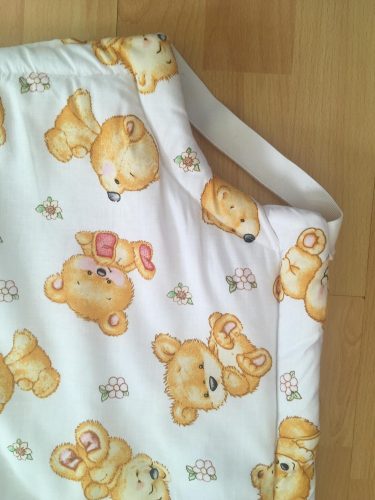 Bélelt ovis lepedő macis