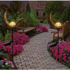 Félhold Formájú napelemes Kerti Lámpa 