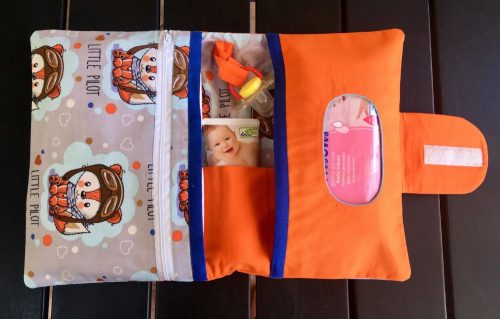 Pelenkázó neszeszer , pelenkázó táska- Kicsi Pilóta