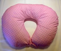 Pihe-puha szoptatós párna rózsaszín szivecskés