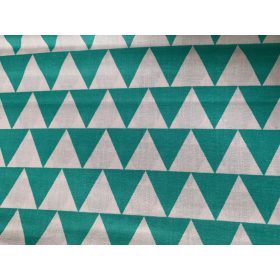 Fehér alapon zöld háromszög mintás pamutvászon