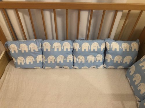 Rácsvédő, fejvédő párnaszett 6 db-os - fehér elefántos kombinációban